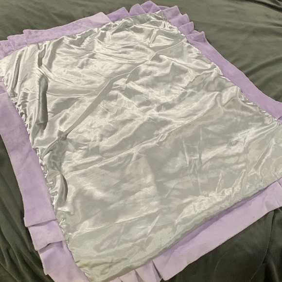 Swankie Blankie Gray Chevron with Purple Trim Blanket - Picture 3 of 5